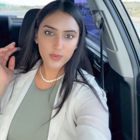 Kiran, Babysitter in Surrey