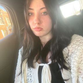 Reia, Babysitter in Côte Saint-Luc