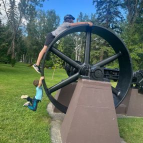 Kayla, Famille à Prince George