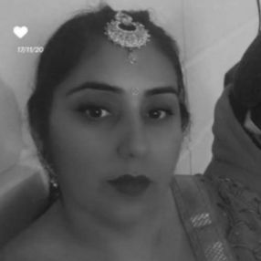 Raminder, Babysitter à Brampton