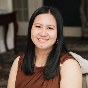 Edhel May, Babysitter à Brampton