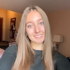 Grace, Babysitter in Timmins