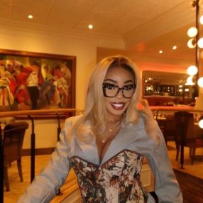 Paule-murielle, Babysitter in Montreal