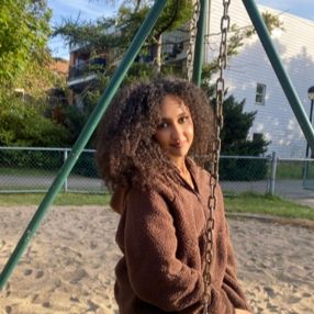 Malak, Babysitter in Laval