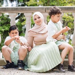Lina, Family in Hamilton
