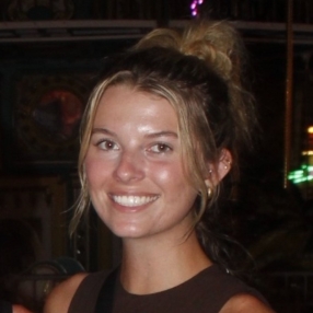 Cassidy, Babysitter in Kingston