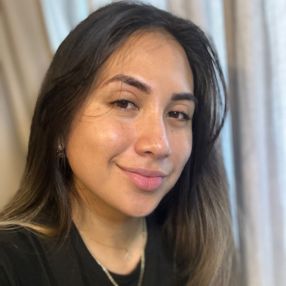 Stefany, Babysitter in Calgary