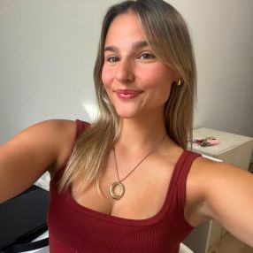 Alice, Babysitter à Trois-Rivières