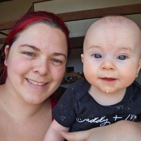 Melanie, Family in Pont-Rouge