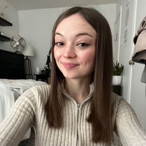 Ali, Babysitter à Fort Erie