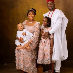 Oluwaseyi, Family in Victoria