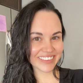 Mary, Babysitter in Edmonton