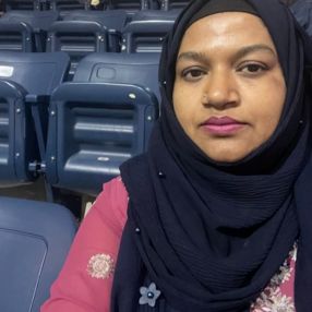Hasina, Babysitter à Toronto