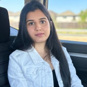 Mehak, Babysitter à Brampton