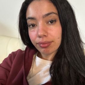 Maroua, Babysitter à Vancouver