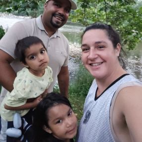Leona, Family in Vaudreuil-Dorion