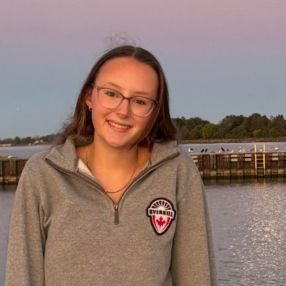 Zesty, Babysitter à Courtice