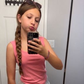 Maureen, Babysitter in Blainville