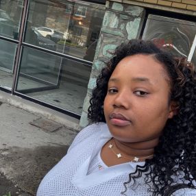 Exau, Babysitter in Montreal