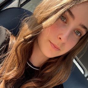 Jade, Babysitter à Beauharnois