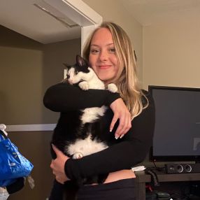 Bella, Babysitter à Nanaimo