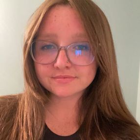 Hannah, Babysitter à Niagara Falls