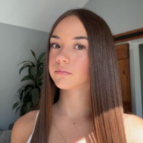 Marlie, Babysitter à Grimsby