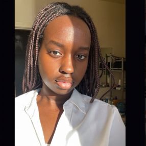 Carla, Babysitter à Ottawa