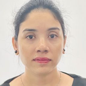 Tania, Babysitter in Longueuil