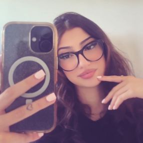 Paria, Babysitter à Pointe-Claire
