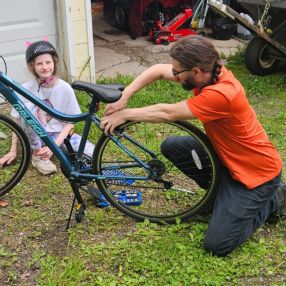Mimzy Bélanger, Famille à Greater Sudbury