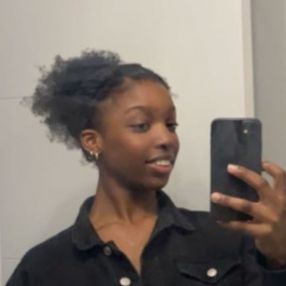 Anjola, Babysitter in Edmonton