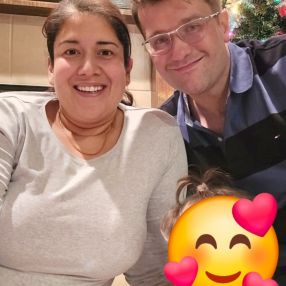 Nakita, Famille à Airdrie