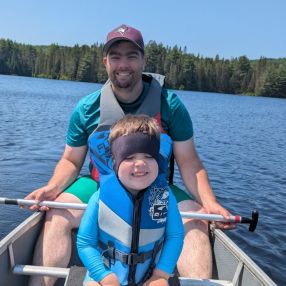 Chris, Famille à Oshawa