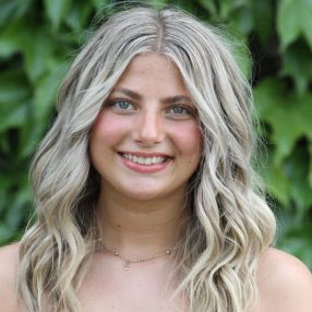 Noella, Babysitter in Hamilton
