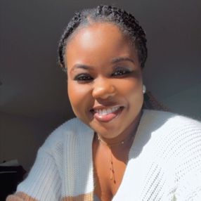 Anu, Babysitter in Saskatoon