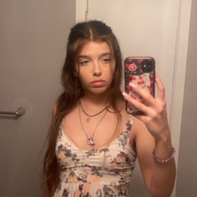 Jaida, Babysitter in Belleville