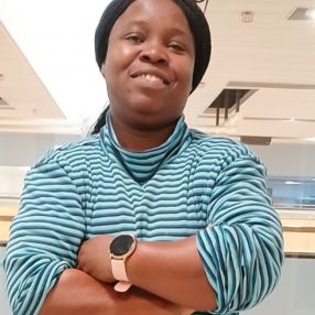 Aderonke, Babysitter à Niagara Falls