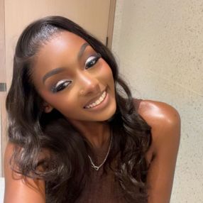 Merveille grace, Babysitter à Toronto