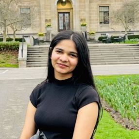 Muskan, Babysitter à Brampton