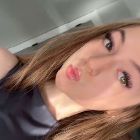 Isabelle, Babysitter à Shediac