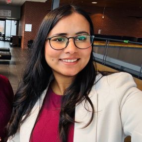 Simran, Babysitter in Charlottetown