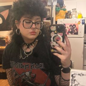 Drey, Babysitter à Repentigny