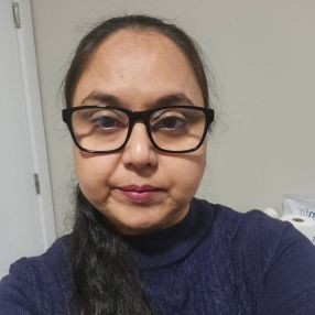 Nimrata, Babysitter à Port Coquitlam