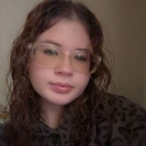Trinity Grace, Babysitter à Saskatoon