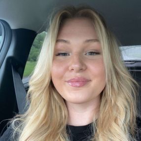 Cadence, Babysitter in Bracebridge