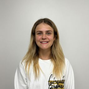 Tara, Babysitter in Kitchener