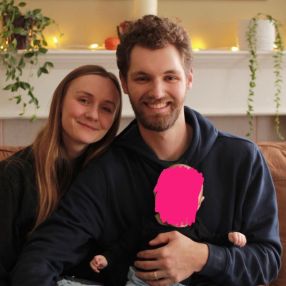 Ciarra, Famille à Vernon