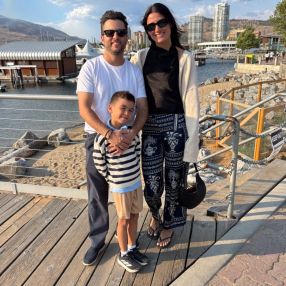 Paulina, Family in Coquitlam