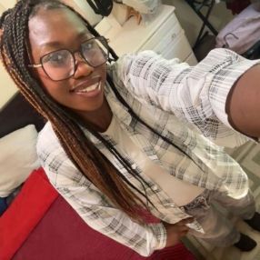 Rahaf, Babysitter à Moncton